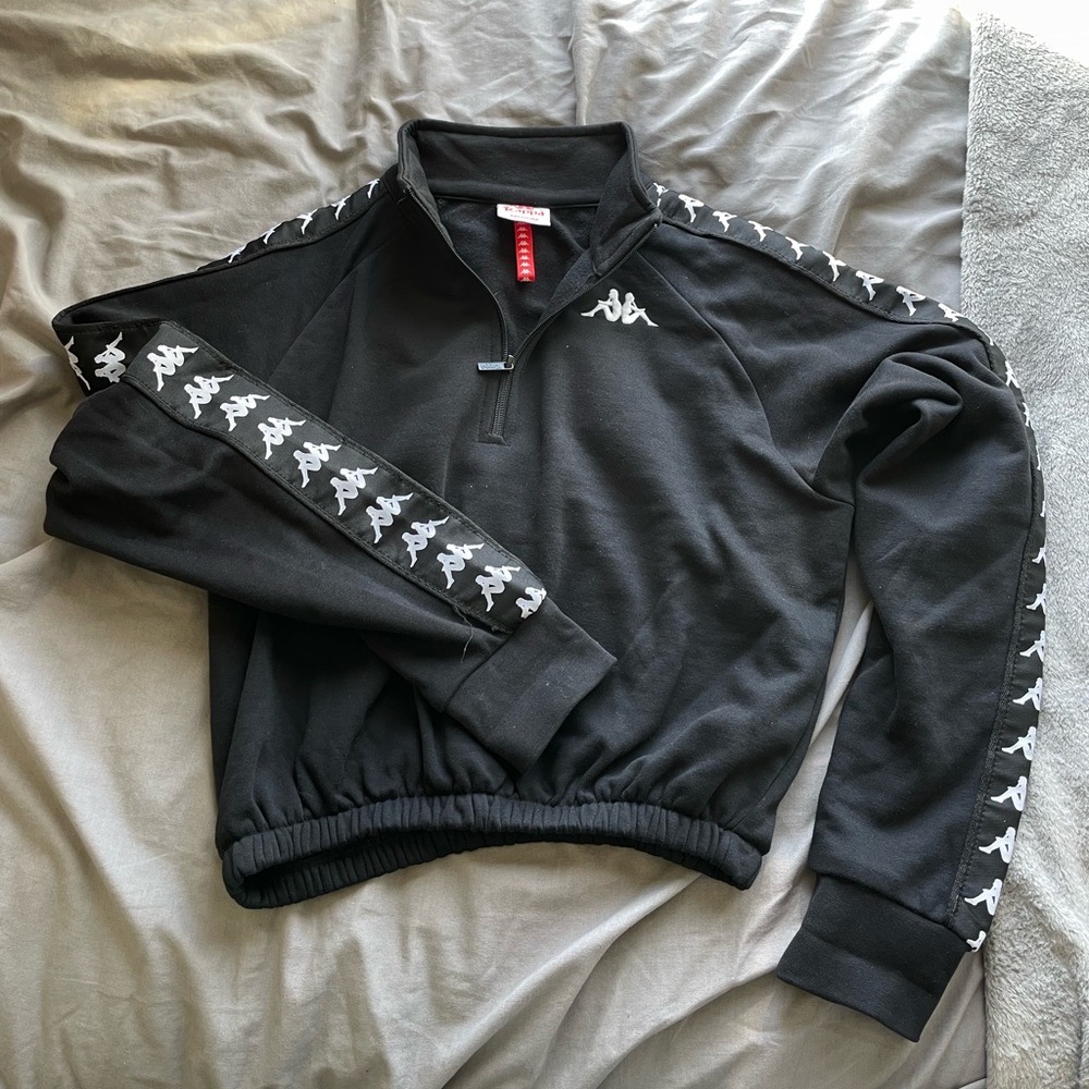 Kappa cropped sweatshirt (M)